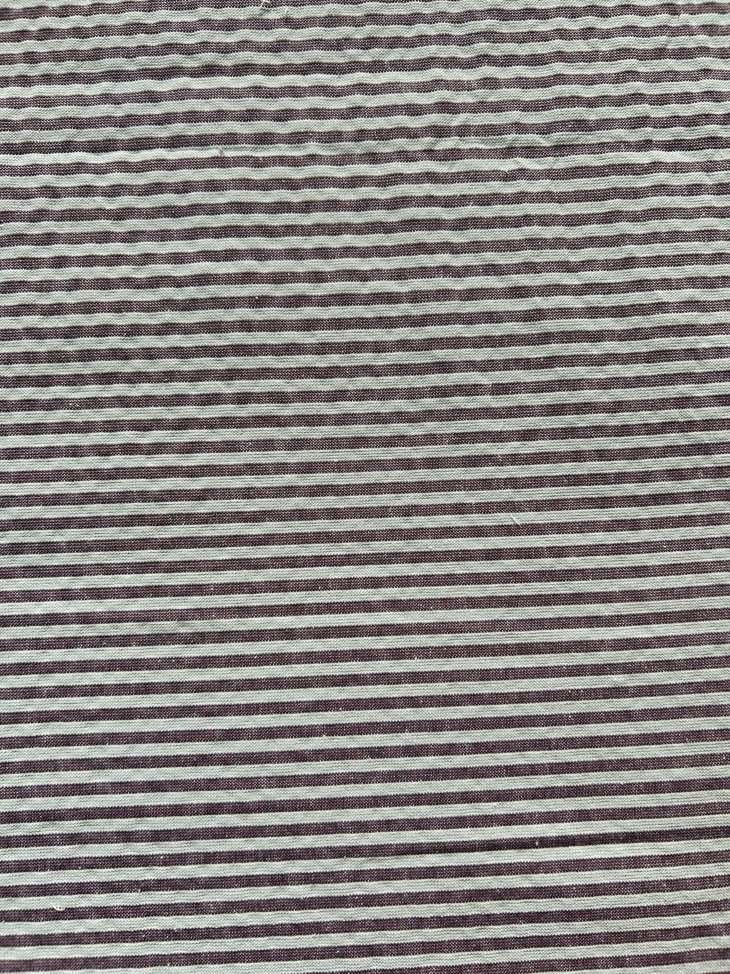 Magenta seerscker stripe FBS026105